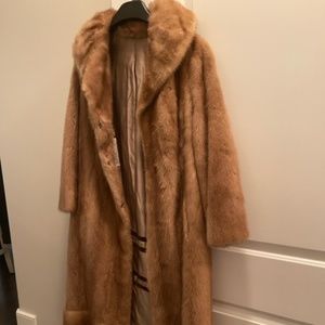 Sellers Gough Mink Fur Coat